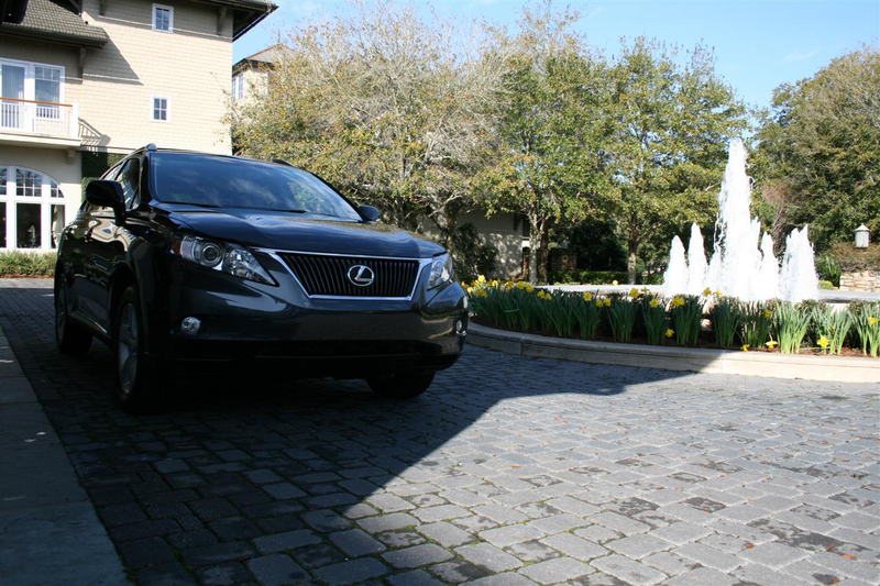 Illustration for article titled 2010 Lexus RX 350, RX 450h: First Drive